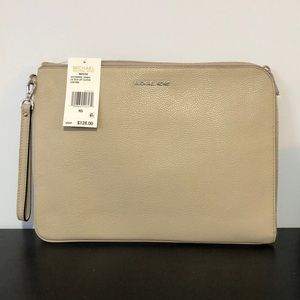 NWT Michael Kors Tech Case